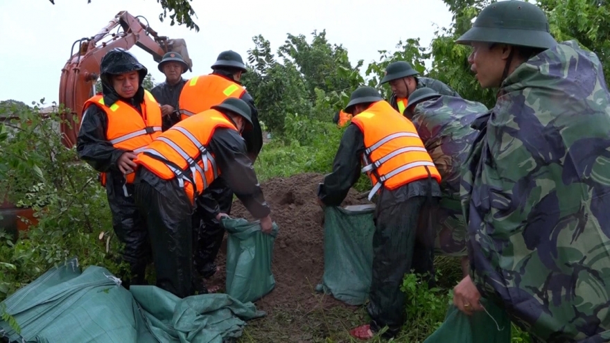 Thủ tướng yêu cầu nhanh chóng khắc phục hậu quả bão số 3 và mưa lũ