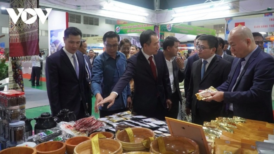 VIETLAO EXPO 2025 attracts 60 reputable Vietnamese enterprises