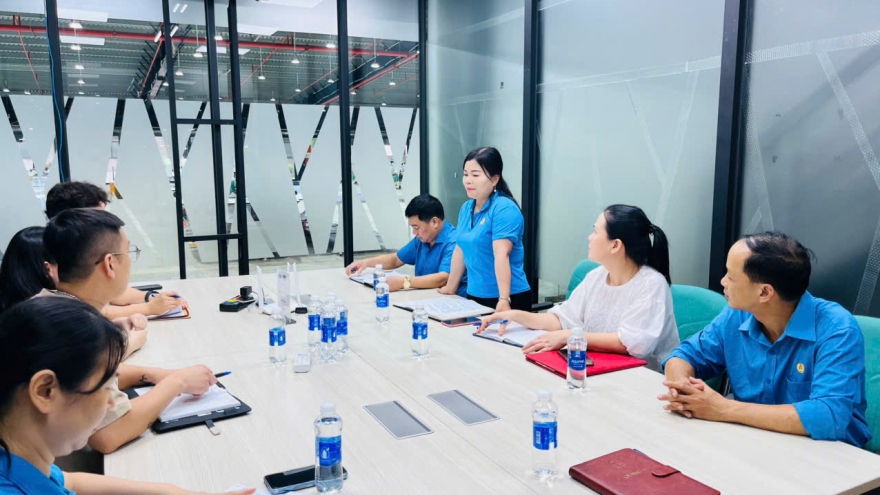 Xác minh thông tin có dị vật giống dòi trong bữa ăn công ty tại Lào Cai