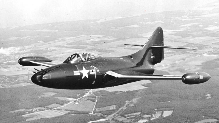 Cách XF9F-2 Panther thay đổi lịch sử không quân của hải quân