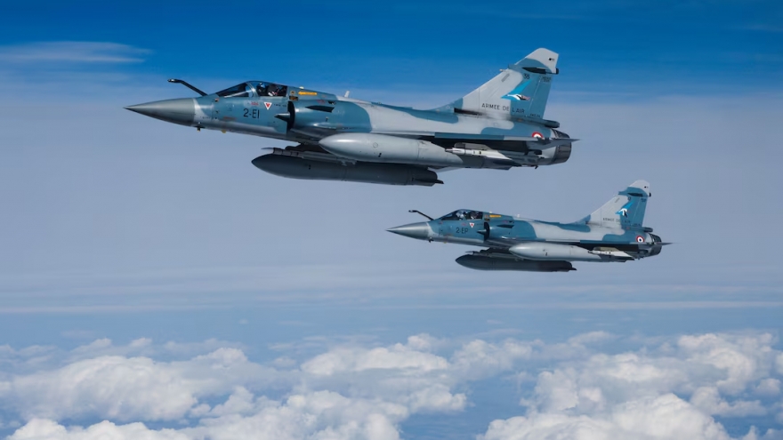 Ukraine mất tiêm kích Mirage 2000 đầu tiên