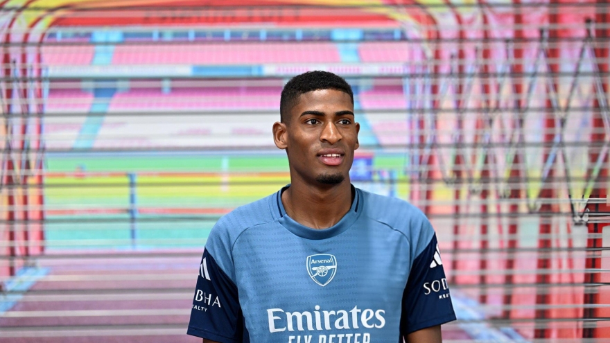 Chuyển nhượng 25/7: Arsenal đón tân binh thứ 5, MU sắp "chốt sổ"