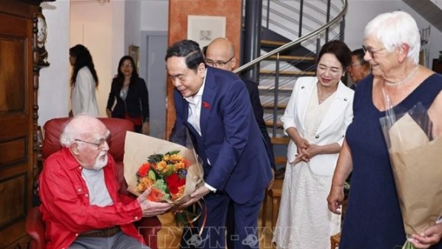 NA Chairman visits Swiss friend with strong ties to Can Tho city