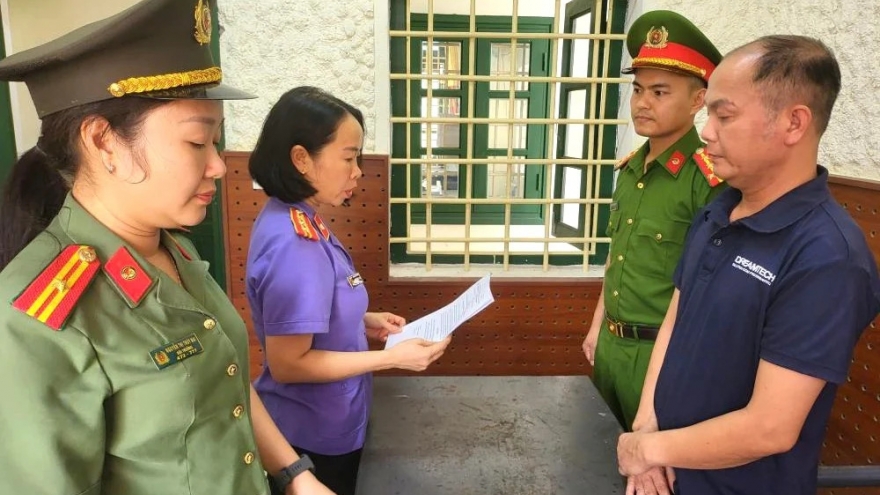 Trưởng văn phòng đại diện của một tạp chí ở Hà Tĩnh bị bắt