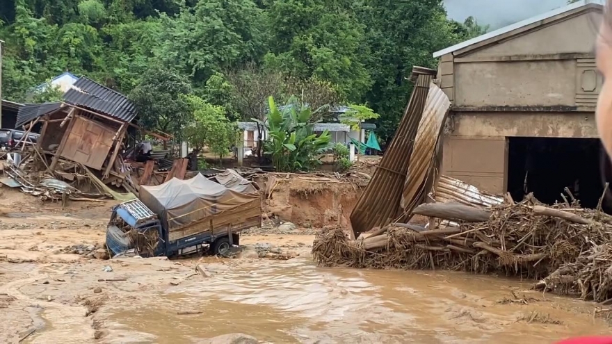 Mưa lũ trong đêm ở xã Chiềng Sơ (Sơn La) làm 4 người chết, mất tích