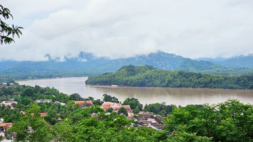 Núi Phousi – Nơi lý tưởng ngắm toàn cảnh cố đô Luang Prabang của Lào