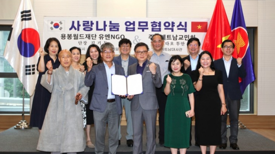 Vietnamese association partners with Korean foundation to enhance support for OVs