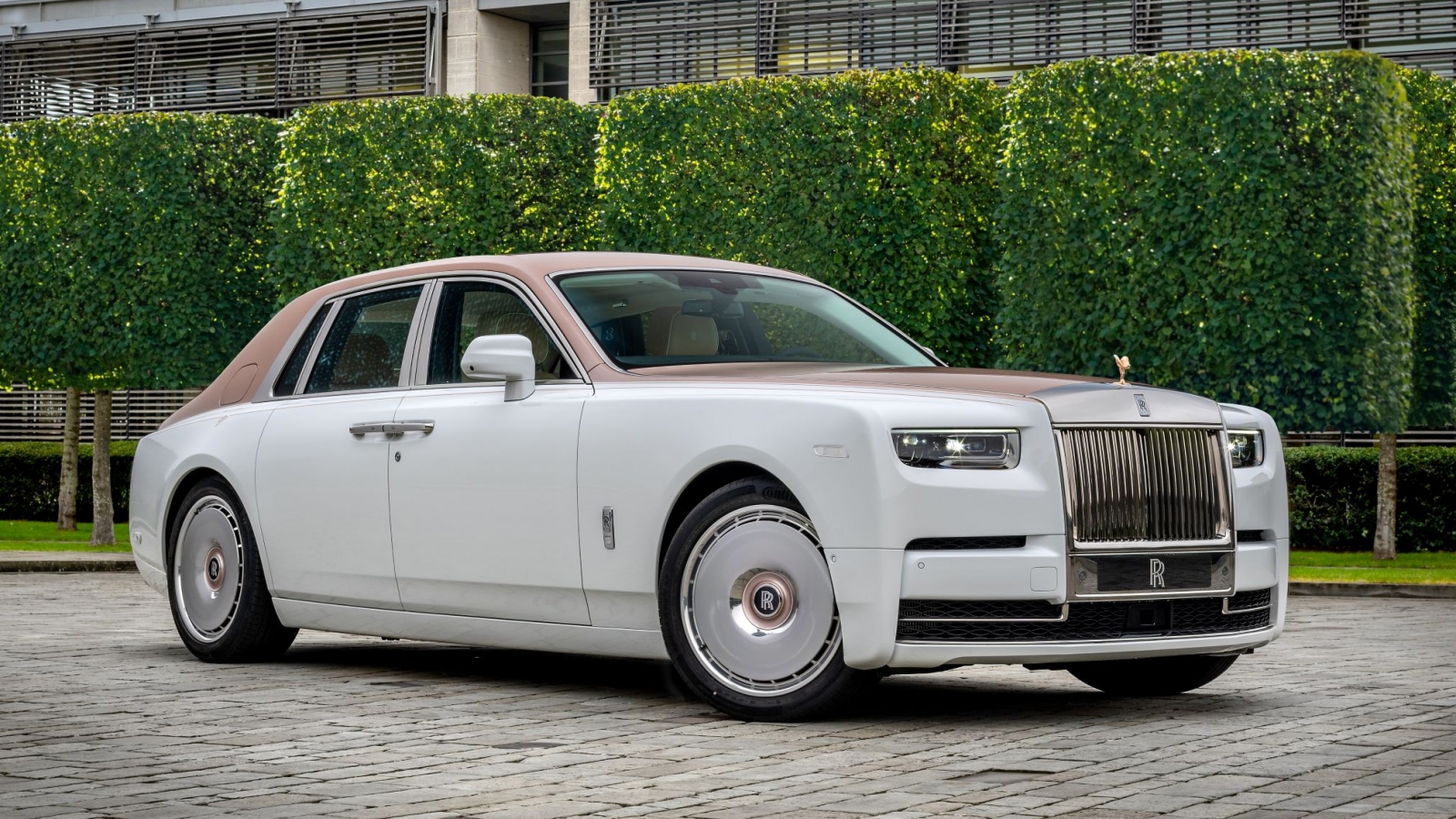 Chiêm ngưỡng mẫu xe độc bản Rolls-Royce Phantom Dentelle