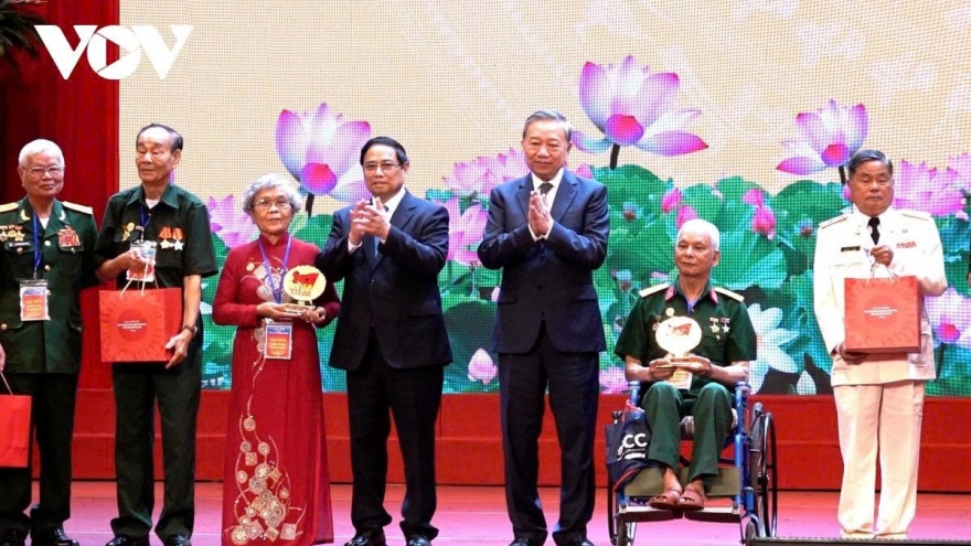 Care for revolutionary heroes is a long-term, regular duty: Party chief