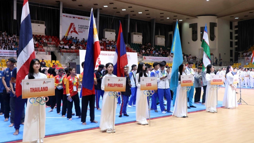 Ten nations compete in ninth Asian Pencak Silat Championship in Vietnam
