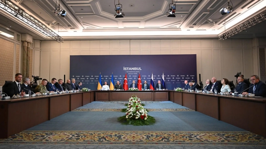 Ukraine đề xuất ông Putin gặp ông Zelensky trong tháng 8