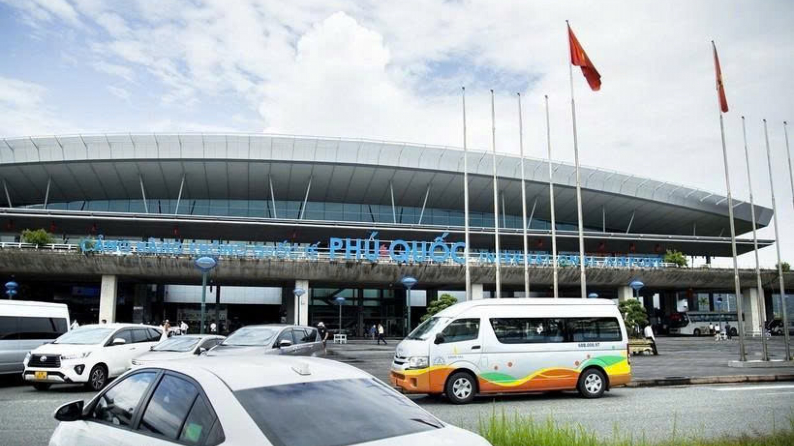 Deputy PM calls for timely completion of infrastructure projects for APEC 2027