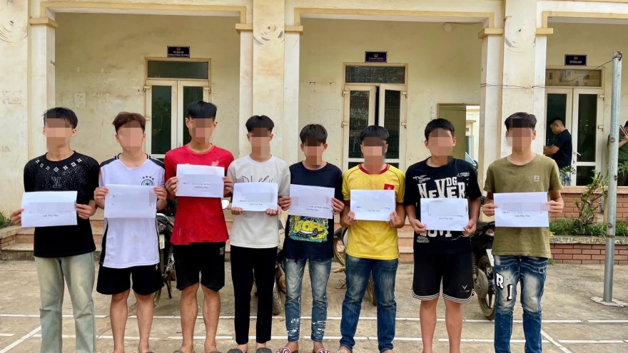 Triệu tập 8 thanh thiếu niên mang đao, kiếm đi gây rối trật tự công cộng ở Phú Thọ