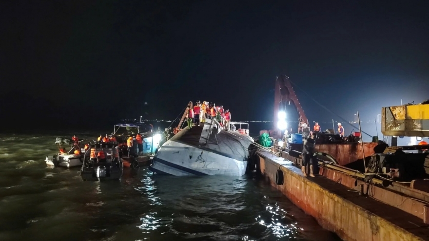 Doanh nghiệp bảo hiểm chủ động xác định thiệt hại trong vụ lật tàu Vịnh Xanh 58