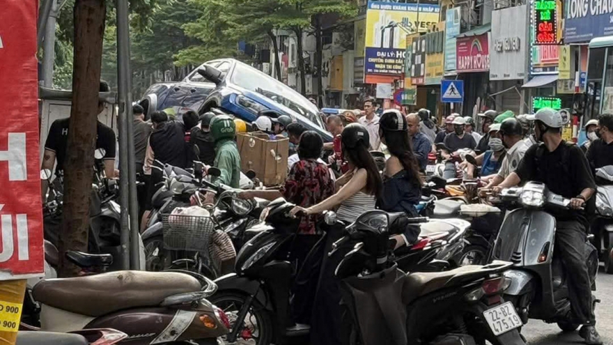 Tài xế xe bán tải tông liên hoàn ở Khâm Thiên có vi phạm nồng độ cồn và ma túy?