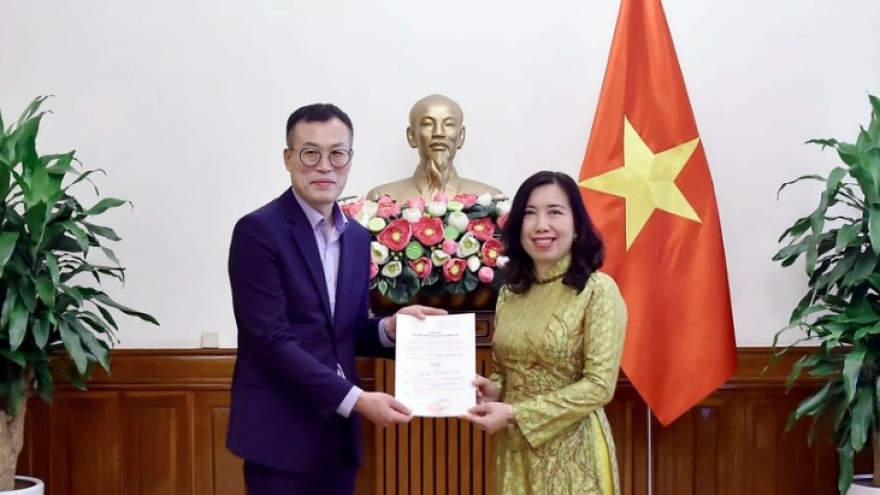 RoK’s Financial News to open office in Vietnam