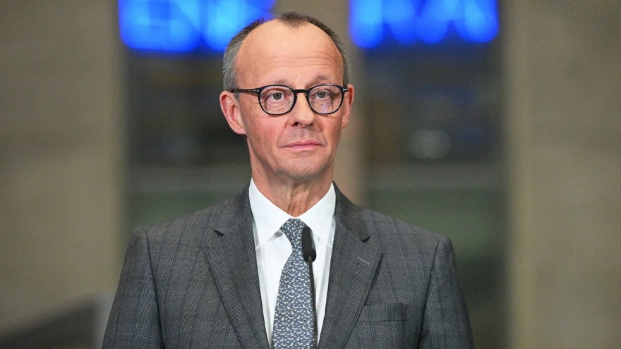 Đức triển khai “đường hàng không” viện trợ đến Gaza