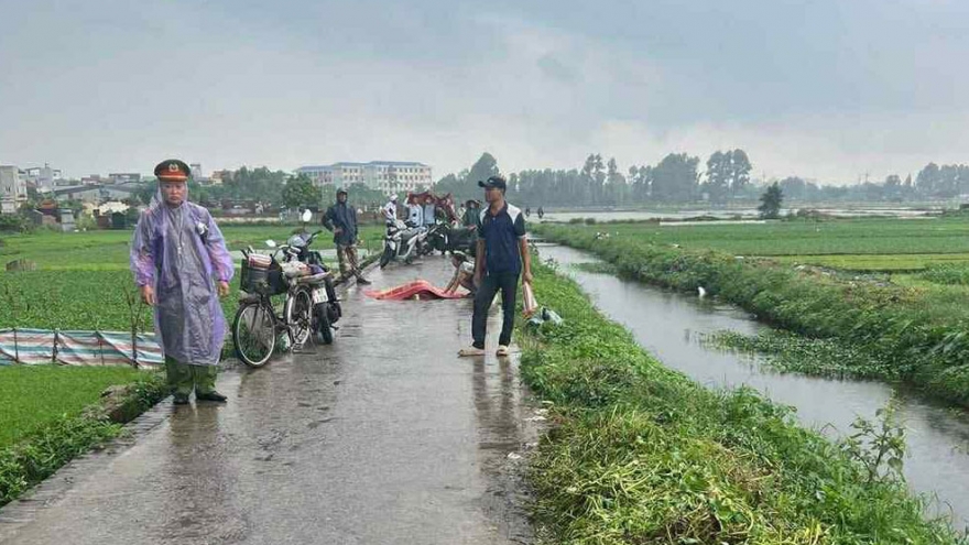 Sét đánh tử vong một người giữa mưa giông ở xã Đại Thanh, Hà Nội