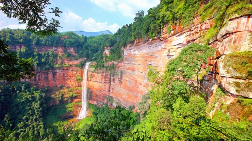 Đa dạng trải nghiệm cho du khách Việt tại Tuân Nghĩa - Quý Châu (Trung Quốc)