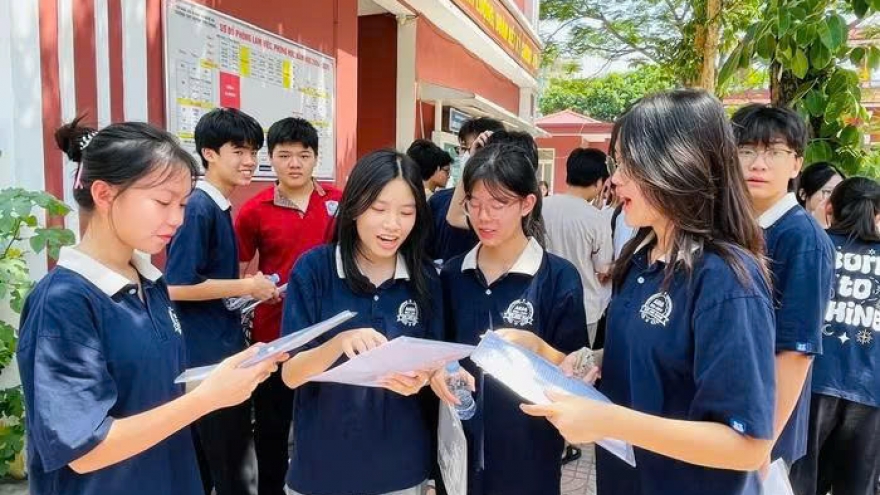 Sốc toàn tập: Lý do điểm chuẩn lớp 10 ở Nghệ An thấp chưa từng có