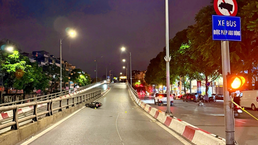 Thông báo tìm người liên quan vụ tai nạn giao thông trên cầu vượt Ô Đống Mác