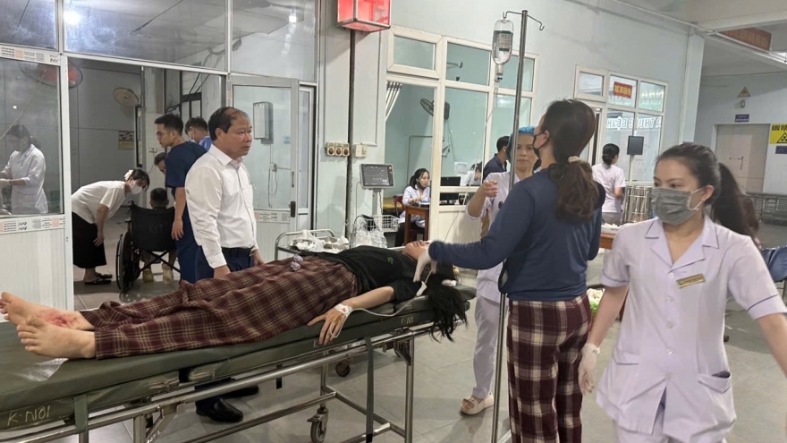 Tai nạn xe khách tại Hà Tĩnh, 9 người chết, 16 người bị thương