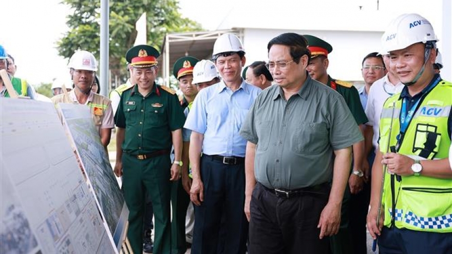 Thủ tướng kiểm tra dự án xây dựng Nhà ga T2 cảng hàng không Đồng Hới