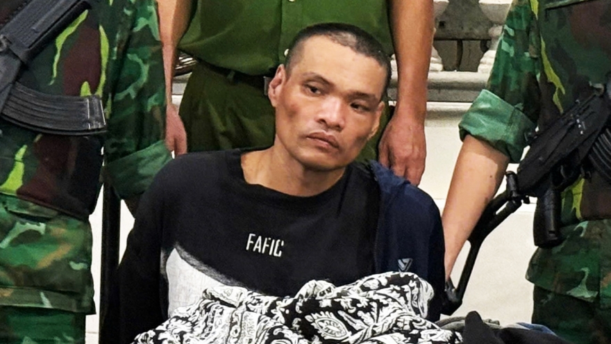 Bắt giữ đối tượng nguy hiểm kèm 2 khẩu súng tại khu vực biên giới Quảng Trị