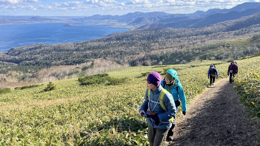 Cao nguyên đá Đồng Văn hấp dẫn du khách Nhật Bản yêu trekking, hiking