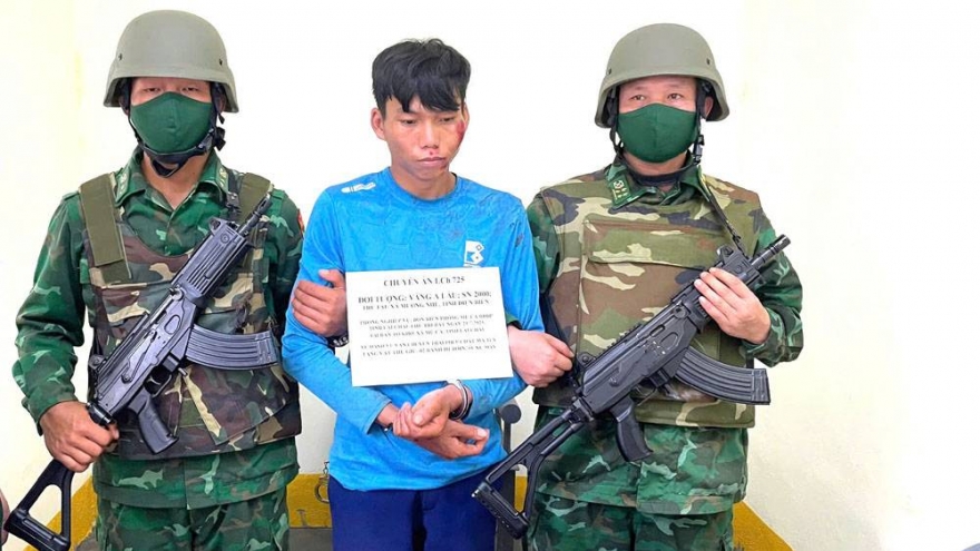 Vận chuyển thuê 2 bánh heroin để lấy 5 triệu tiền công