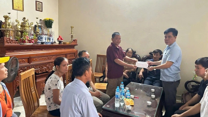 6 người cùng một xã ở Hà Nội thiệt mạng trong vụ lật tàu Vịnh Xanh 58
