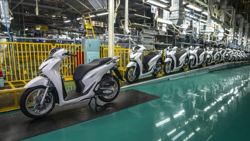 Nhiều mẫu xe phải dừng bán nếu không đáp ứng hạn mức tiêu thụ nhiên liệu