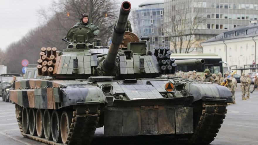 “Kỵ binh hạng nặng” PT-91 giúp Ukraine vá lỗ hổng thiết giáp hậu Xô Viết