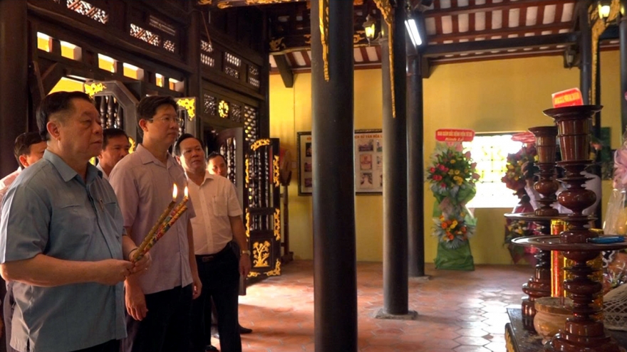 Ông Nguyễn Trọng Nghĩa thăm và làm việc tại Gò Công, tỉnh Đồng Tháp