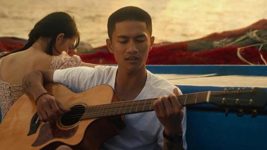 Phim Việt "Đàn cá gỗ" vượt mặt siêu anh hùng "Superman"