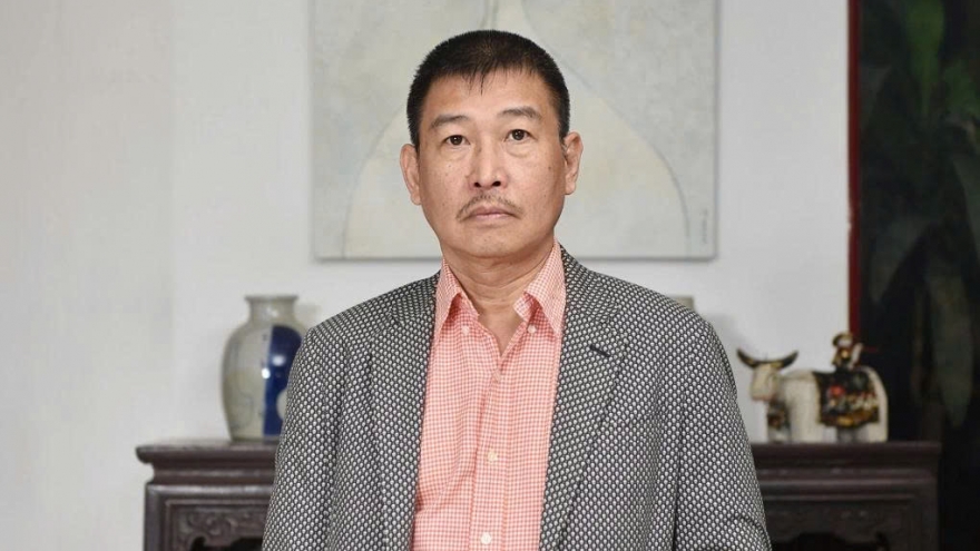 Họa sĩ Lê Thiết Cương - Người theo đuổi phong cách hội họa tối giản