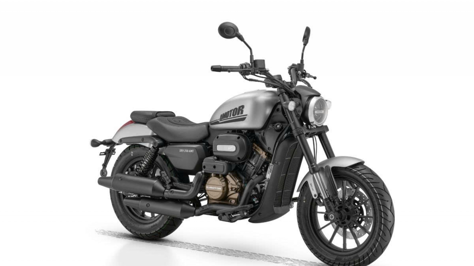 Khám phá Cruiser QJMotor SRV250 AMT 2025 giá hơn 110 triệu đồng vừa ra mắt