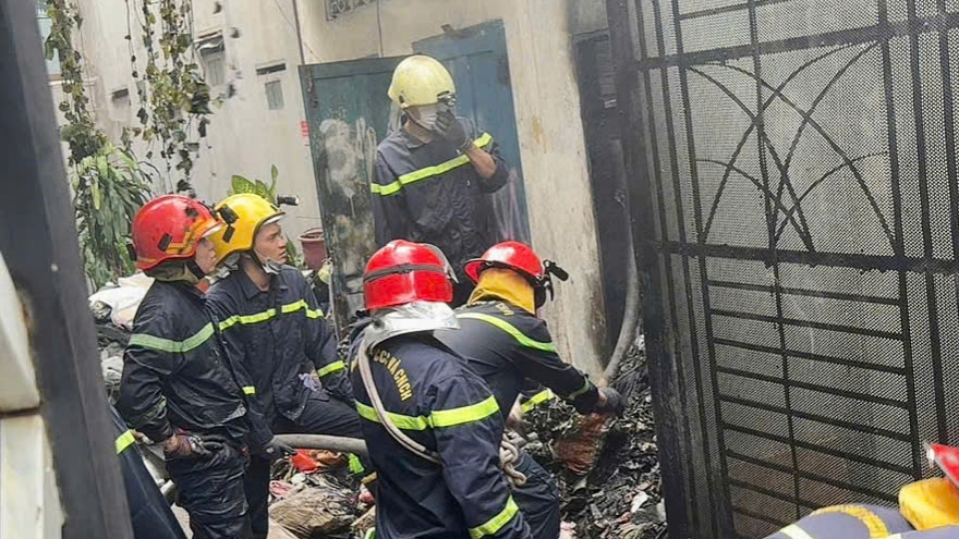 Kịp thời cứu thoát 2 người phụ nữ lớn tuổi﻿ bị mắc kẹt trong đám cháy