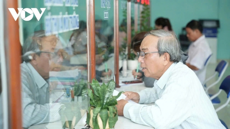 Tháo gỡ vướng mắc trong quản lý hộ tịch phục vụ chính quyền địa phương 2 cấp