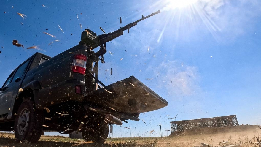 Nga dội hỏa lực từ 3 hướng, Ukraine cầu viện Mỹ giữa lúc nước sôi lửa bỏng