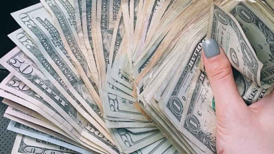 Tỷ giá USD hôm nay 28/8: Tỷ giá trung tâm giảm về mốc 25.268 đồng/USD