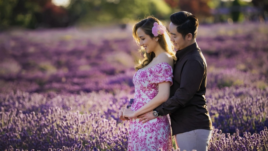 Hoa hậu Diễm Hương mang thai lần hai