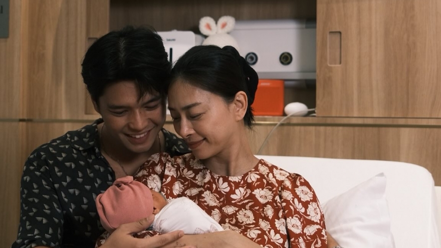 Cuộc sống bỉm sữa của Ngô Thanh Vân: Có lúc "không kịp đánh răng, rửa mặt"