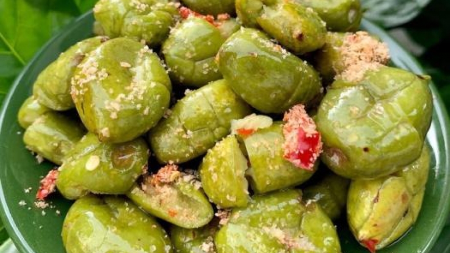 Đặc sản mùa nước nổi miền Tây, vừa chua vừa chát ai cũng muốn thử