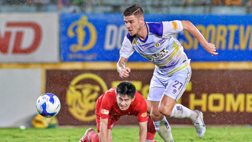 Chuyển nhượng V-League 2025/2026: Hà Nội FC chia tay tiền vệ từng đá Cúp châu Âu
