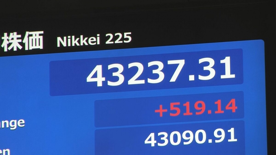 Cổ phiếu tăng giá quá nóng, chuyên gia Nhật Bản cảnh báo nguy cơ