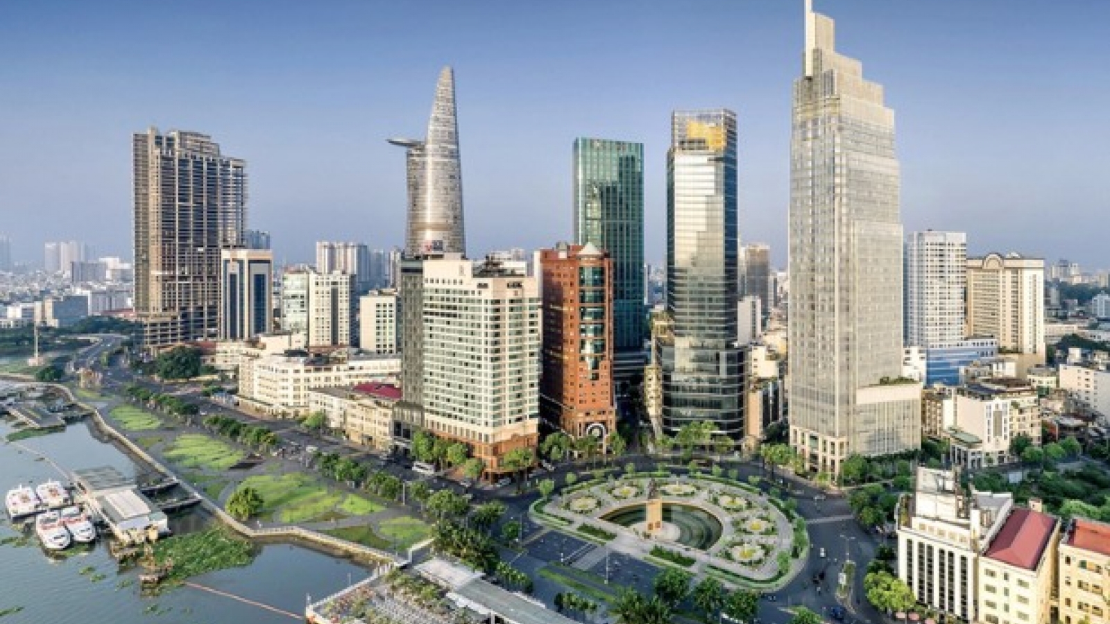 Swiss expert: Vietnam needs to build a financial center with its own identity