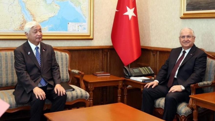 Lần đầu tiên một Bộ trưởng Quốc phòng Nhật Bản thăm Thổ Nhĩ Kỳ