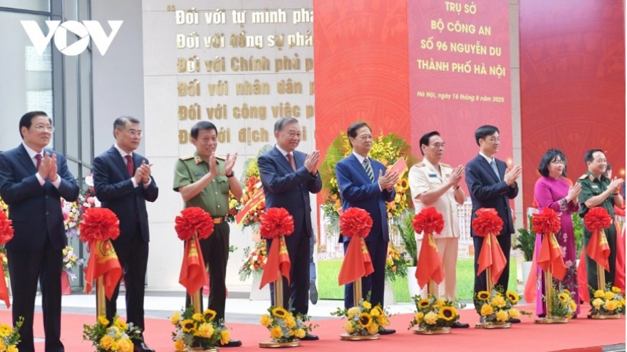 Party chief attends inauguration of Ministry of Public Security headquarters