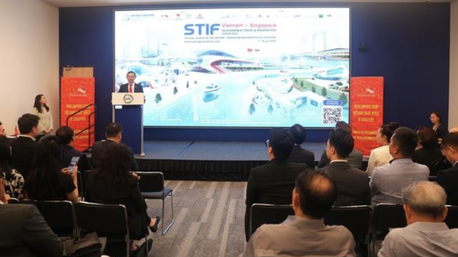 Vietnamese, Singaporean businesses boost digital connectivity